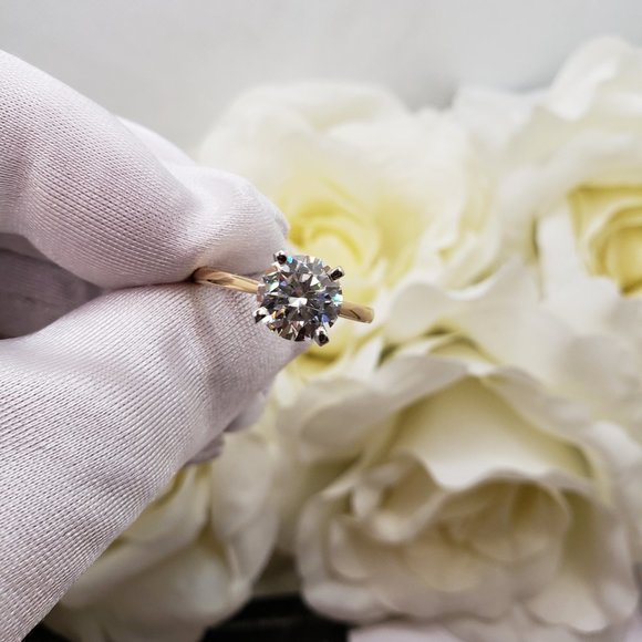 14K  Solid Yellow Gold 2 Carats Round Moissanite Solitaire Engagement Ring D-FL - Picture 6 of 7